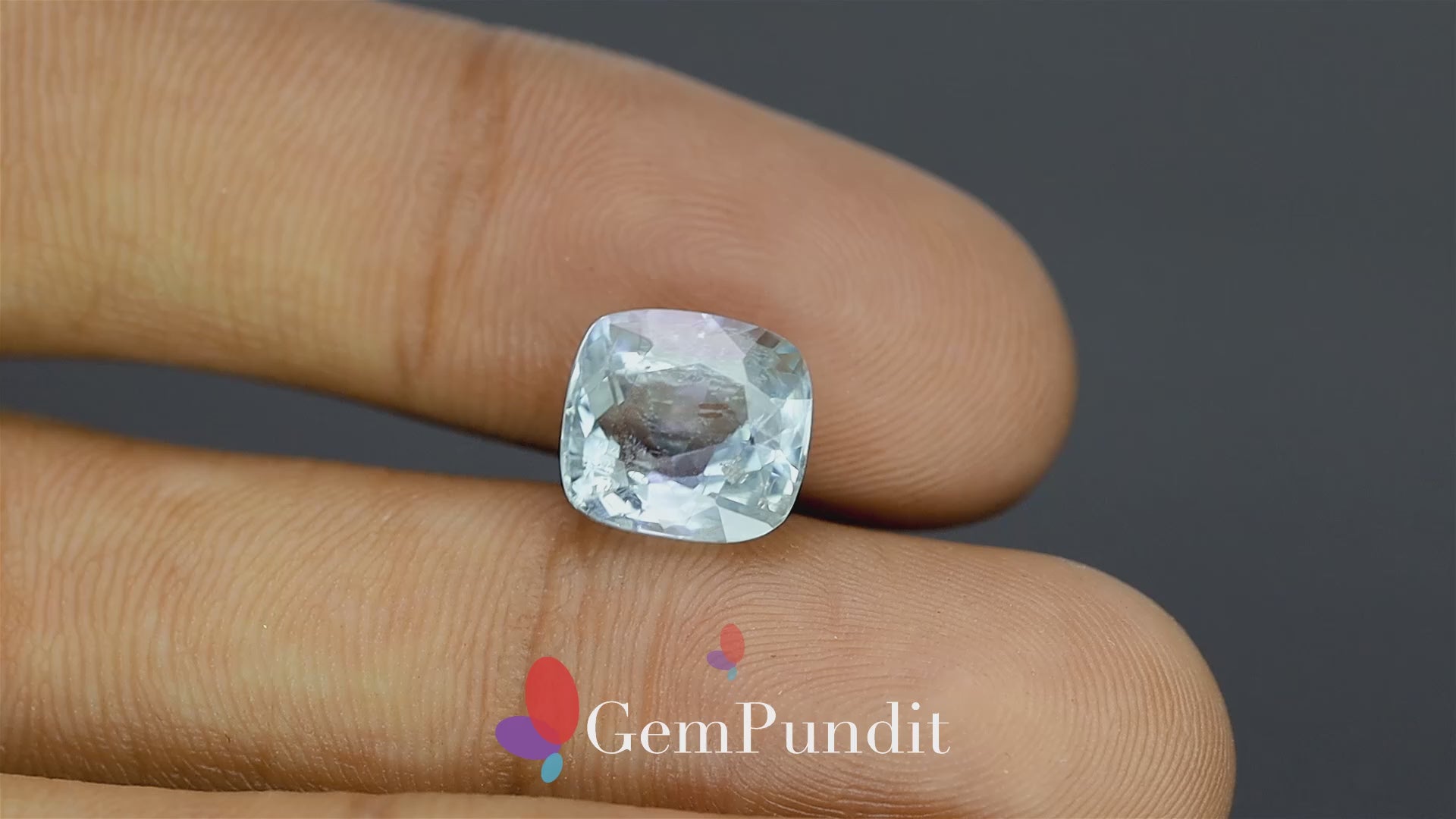 Blue Sapphire - 4.75 Carats