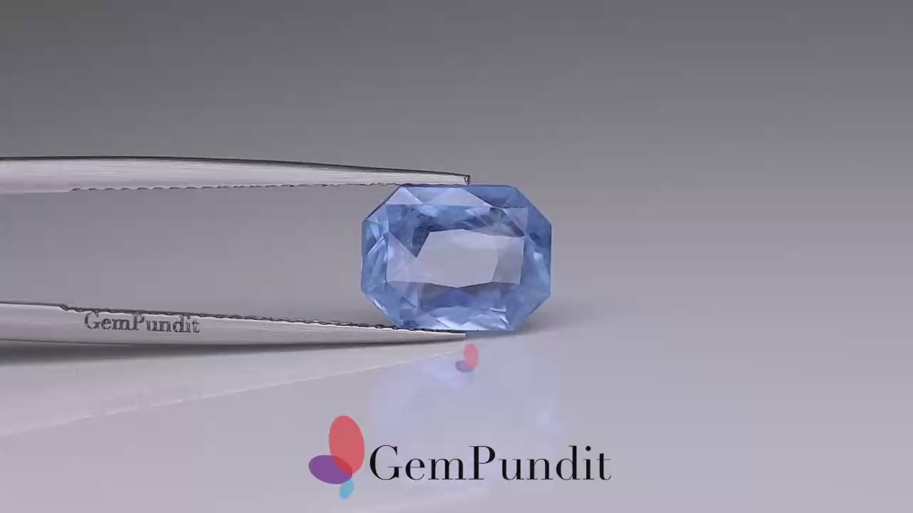 Blue Sapphire 10X8 Mm - 4.65 Carats